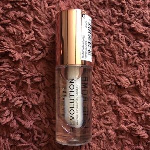 Makeup Revolution Pout Bomb Plumping Gloss